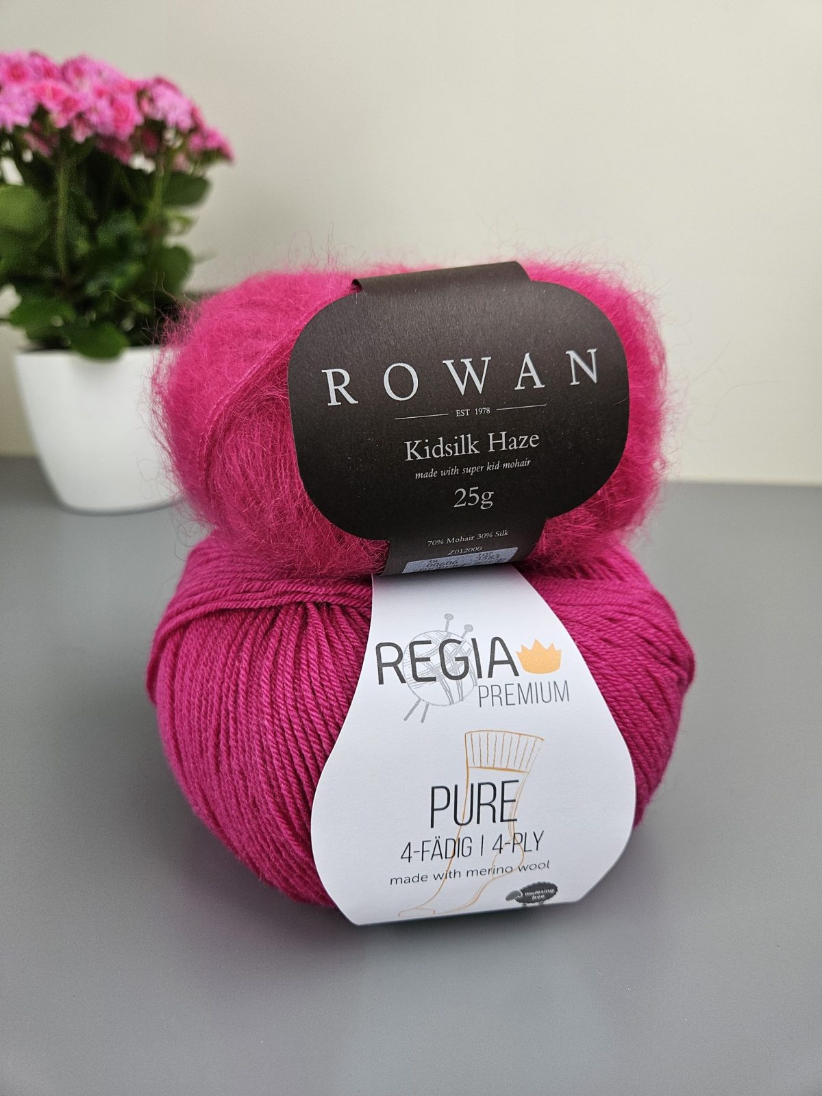Regia Premium Pure merino zeķu dzija 00037 magenta - Image 3