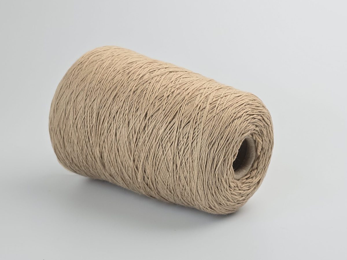 Sesia Mistral 100 % merino vilnas dzija 500g - Image 1