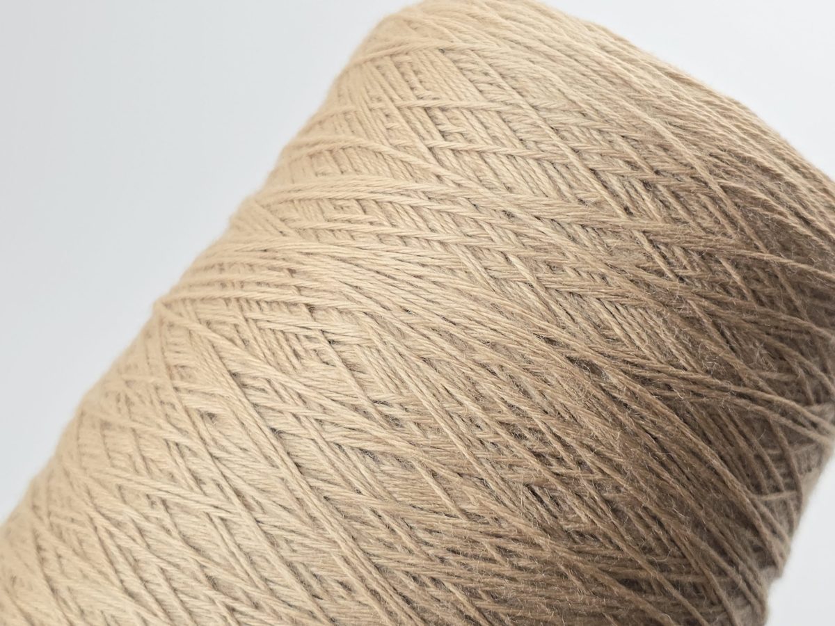 Sesia Mistral 100 % merino vilnas dzija 500g - Image 2
