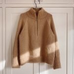 Zipper Sweater PetiteKnit apraksts