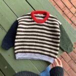 Holger Sweater PetiteKnit apraksts