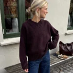 PetiteKnit Hannah Sweater V neck apraksts
